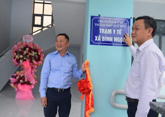 Khánh thành công trình Trạm Y tế phường 9 và xã Bình Ngọc